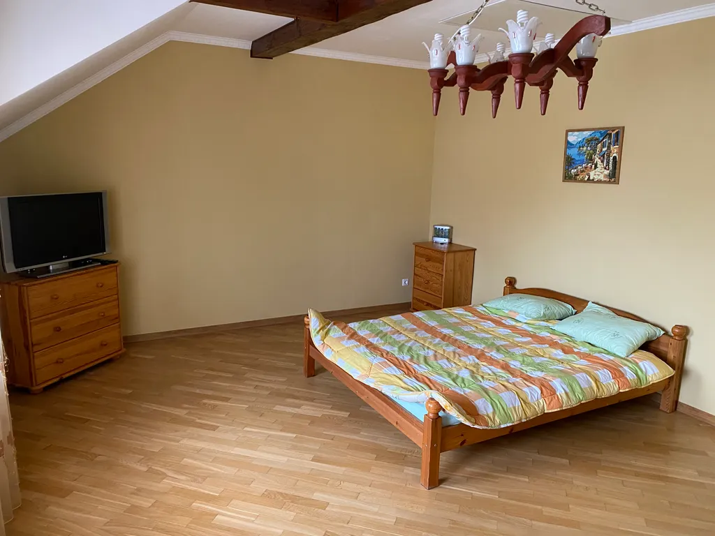 Особняк у моря с баней и бильярдом