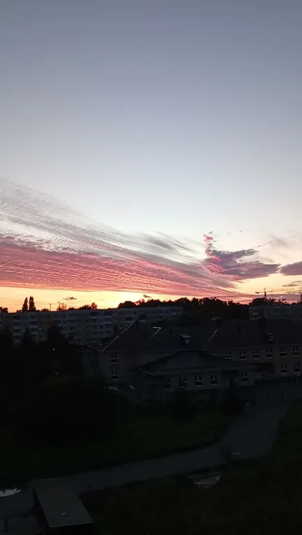 Квартира Квартира Стильная студия в 10 минутах от моря ЧайкаRoom — Пионерский