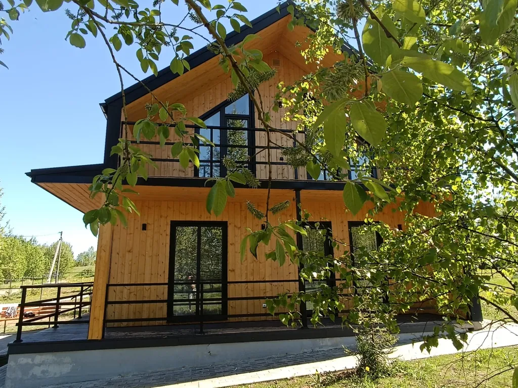 Коттедж Загородный дом — Веськово