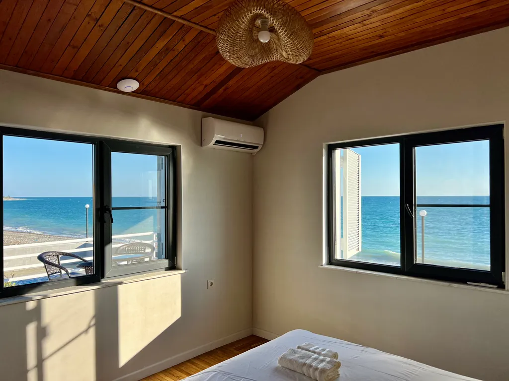 Вилла у моря