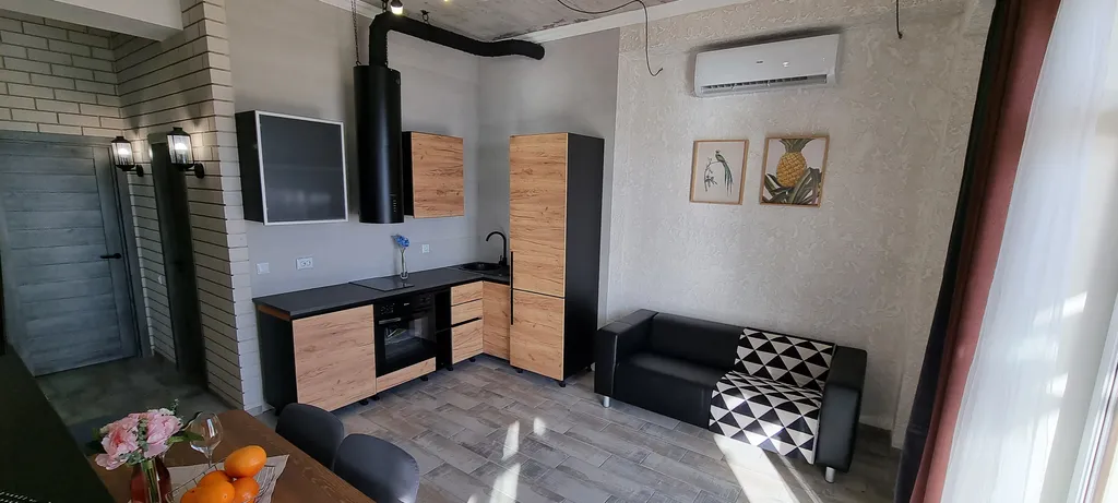 Апартамент с тремя спальнями лофт