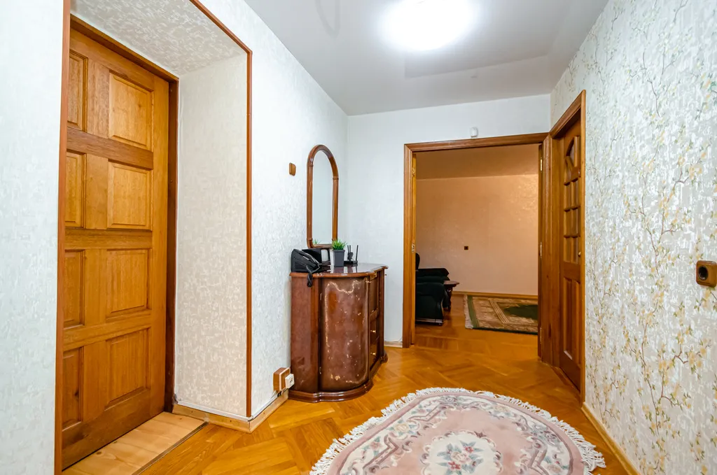 Квартира 3-комнатная квартира у жд вокзала в центре — Новосибирск