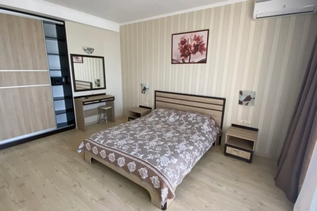 2-комнатная Квартира — аренда посуточно в Николаевка