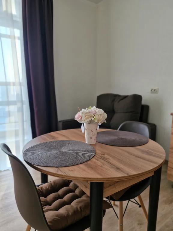 Уютная студия с панорамным видом рядом с СитиМоллом и горячими источниками