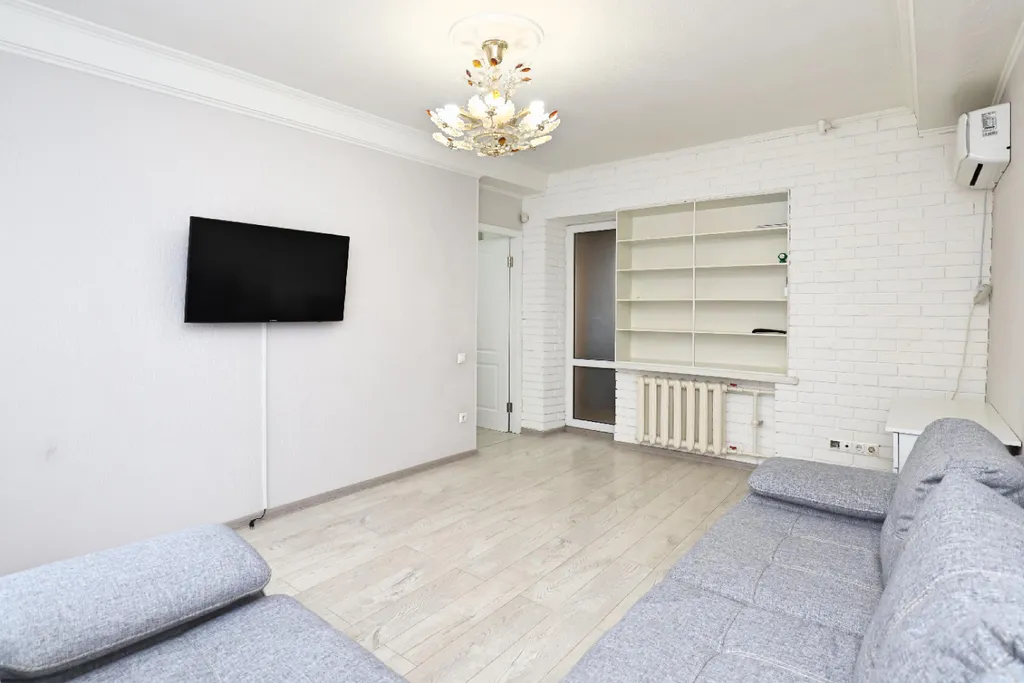 Панорамный вид на площадь Ленина и центр