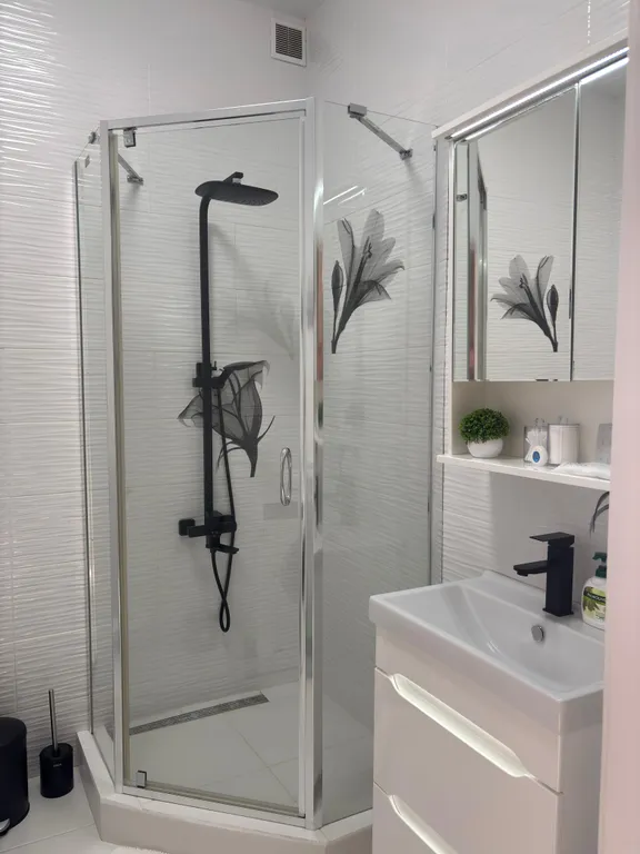 Новая и очень уютная квартира рядом с трассой М4