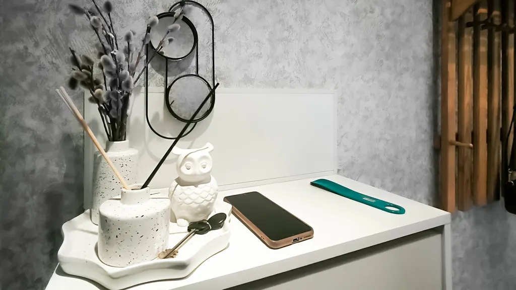 Квартира в самом центре, с огороженной парковкой.