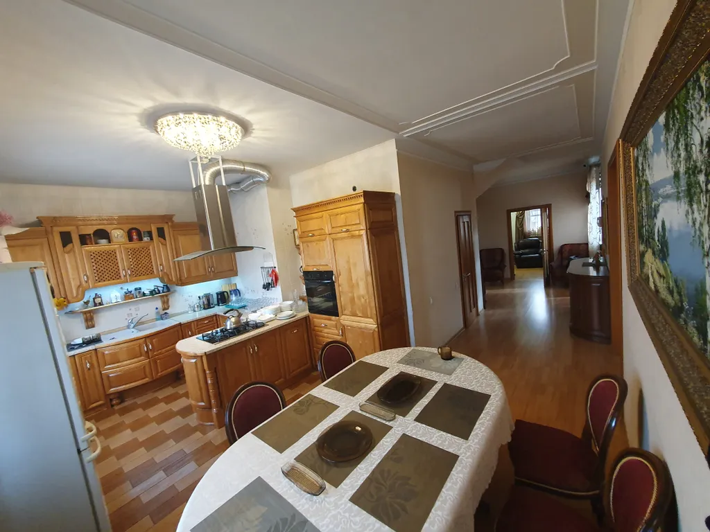 Уютный дом на Северо-западе города