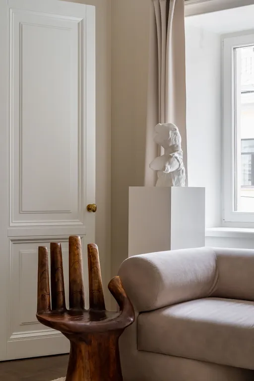 Дизайнерская квартира в самом центре Петербурга