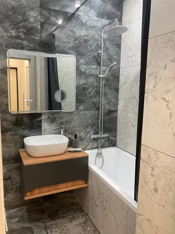 Уютная, новая квартира в жк Сказка град