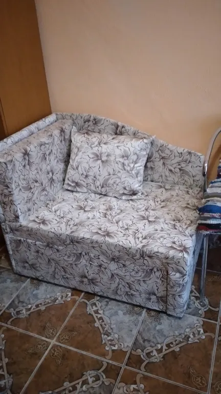 Квартира Уютная студия с миникухней и балконом — Нижняя Хобза