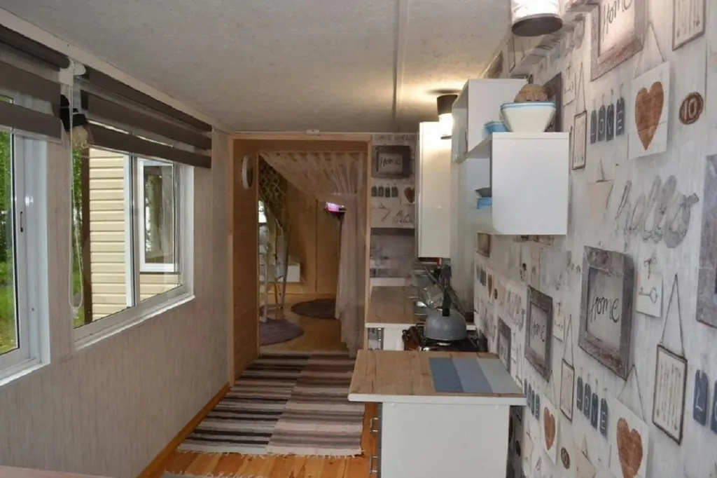 Дом-баня на берегу озера Уросозеро