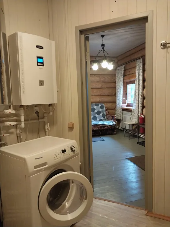 Комфортабельный 2-х этажный коттедж на 1 линии о. Селигер