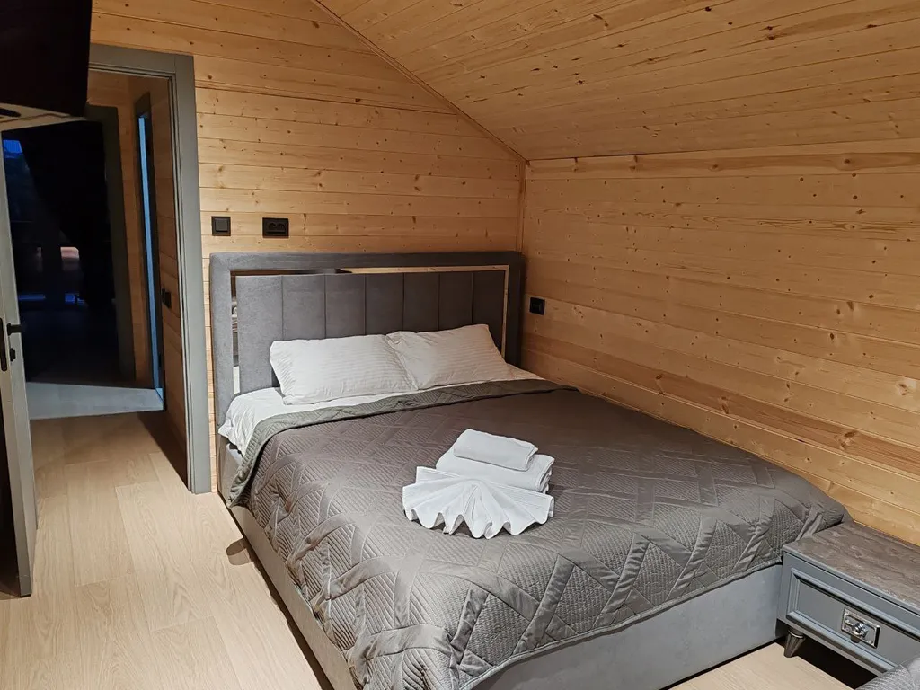 4-комнатный Дом