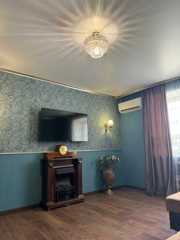 Уютная квартира с обустроенным балконом, оставит у вас на душе тепло