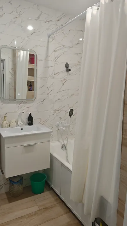 Квартира Студия в доме с большой парковкой и рядом с объездной дорогой — Владивосток