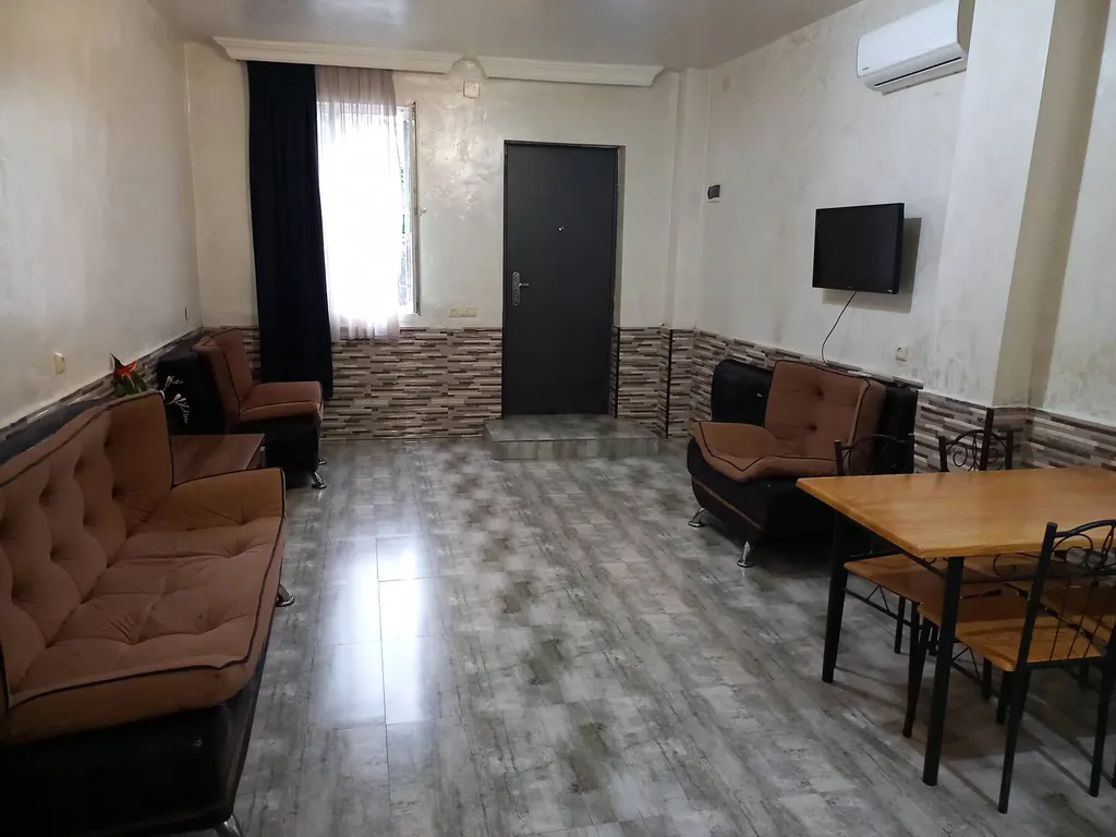 Квартира 2-комнатная Квартира — Батуми