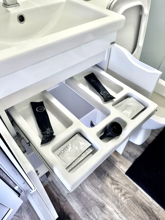 Домик-шатер