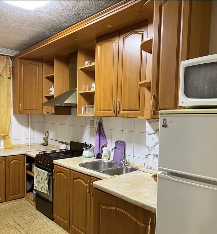 Квартира Уютная трёхкомнатная квартира — Казань