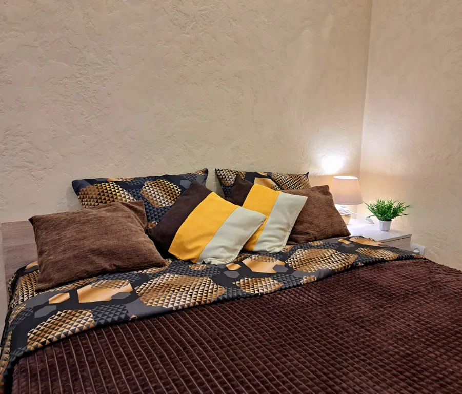 Уютная квартира, рядом вокзал, супермаркет Линия, близко центр города — аренда посуточно в Курск