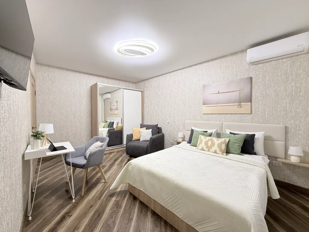 Двушка на 7 человек у нового ЛДС Сибирь-арена