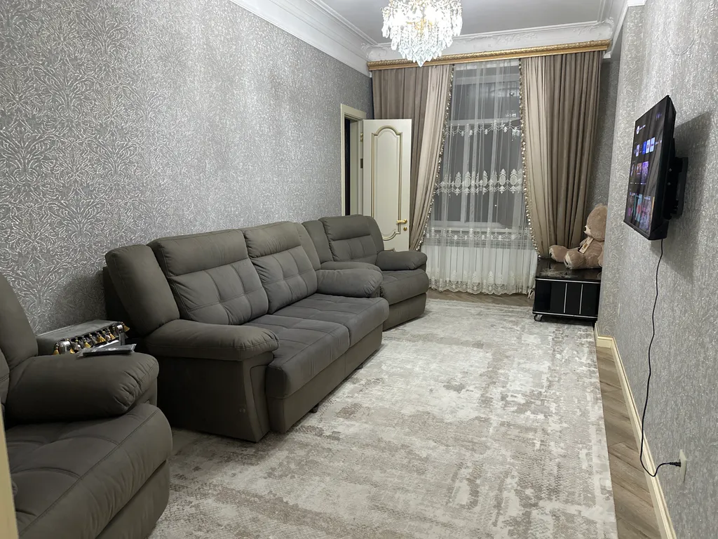 Комфортная квартира с удобным  расположением для выезда в туры