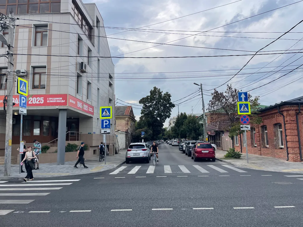 Квартира Квартира 2-х комнатная в центре с очень хорошей локацией — Краснодар