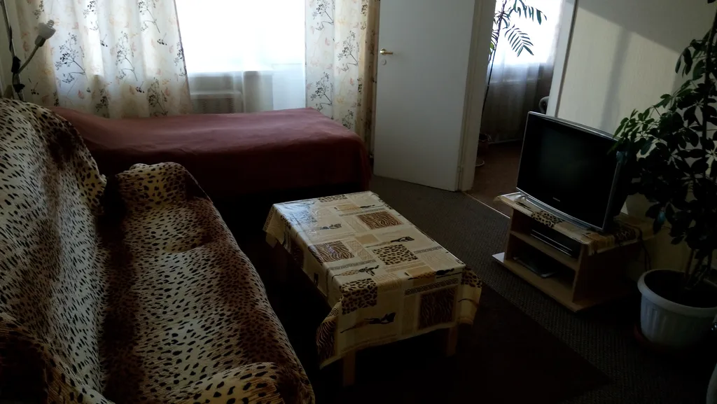 2-комнатная квартира у жд — аренда посуточно в Екатеринбург