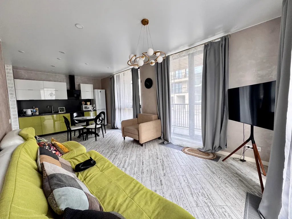 "Охта Адвент" 53 м. "Сад" у курорта