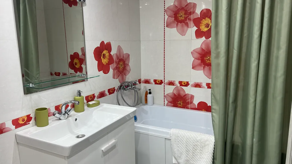 Квартира с 2 спальнями и парковочным местом недалеко от центра