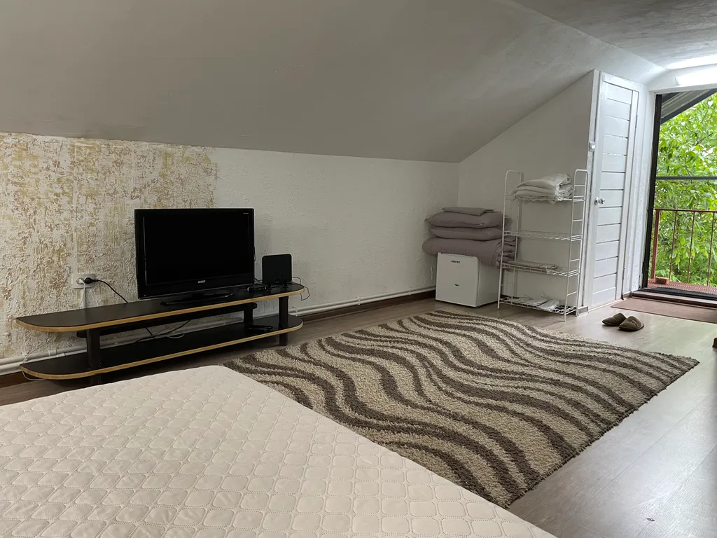 Частный дом в центре поселка