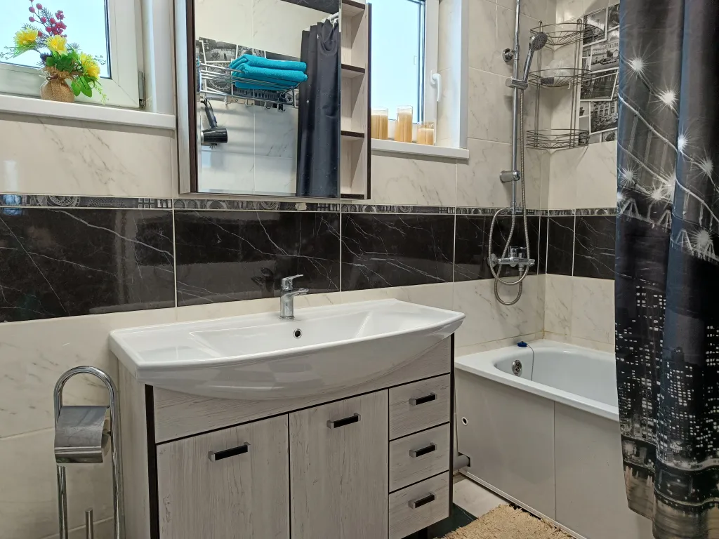 Студия в частном доме в центре города