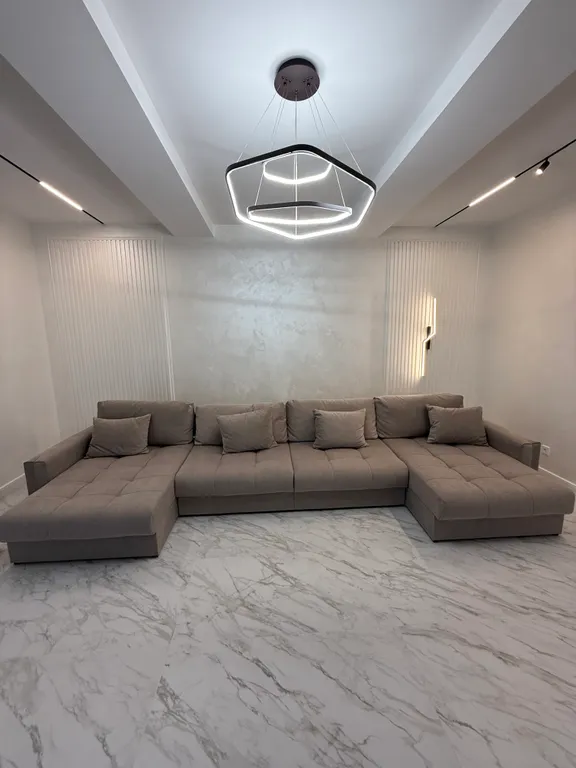 Просторная квартира с дизайнерским ремонтом