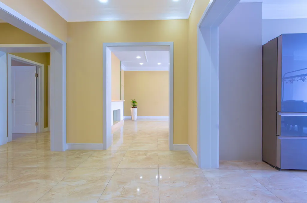 Стильная квартира на набережной