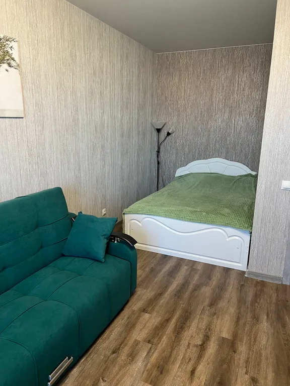 Уютная квартира с горячей водой круглый год и отоплением