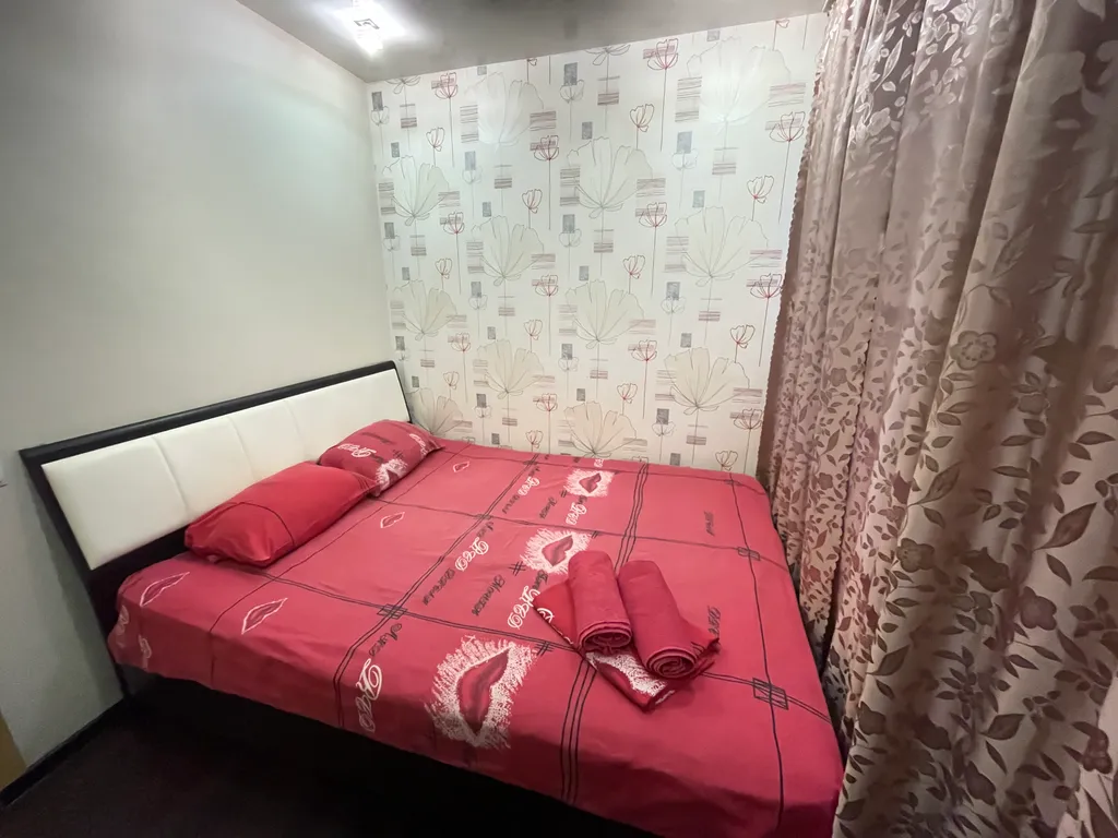 Квартира Трешка в центре — аренда посуточно в Тула