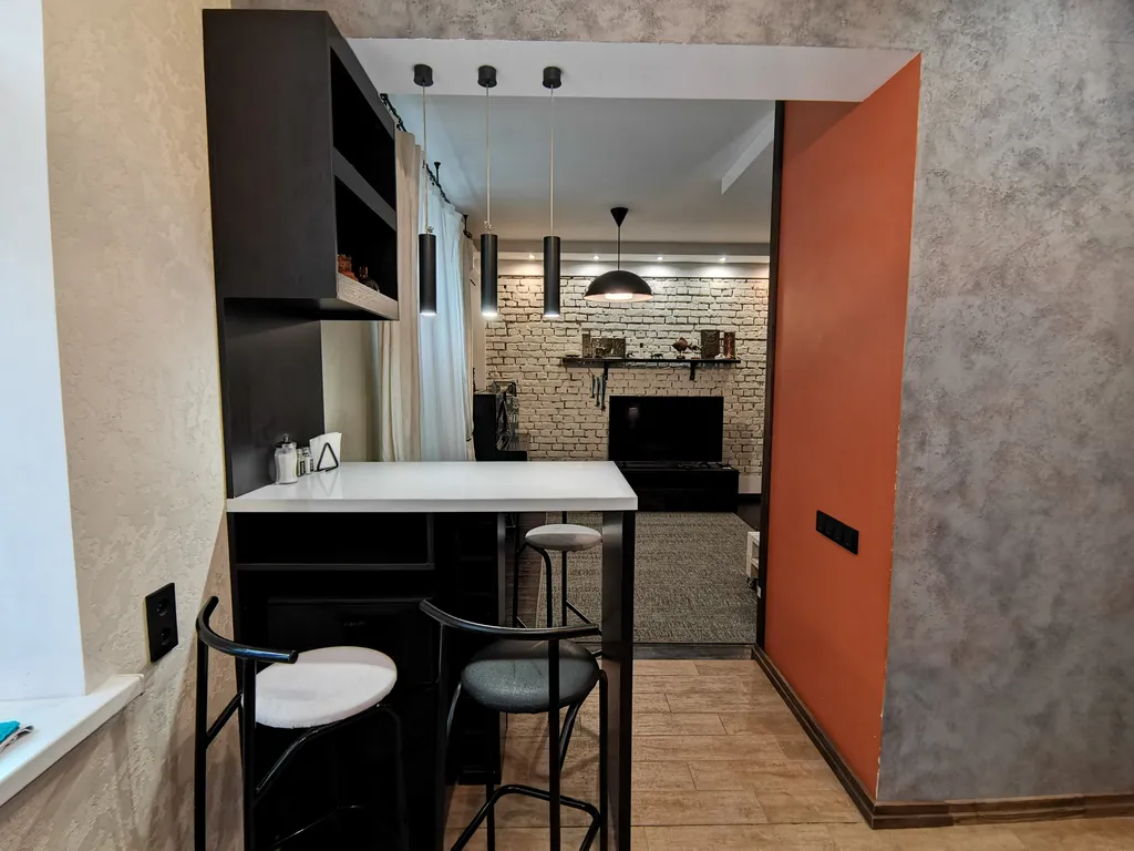 Квартира Квартира Центр. 30м до метро. 2 комнаты. До 8ми гостей. Тихая, уютная сталинка — Минск