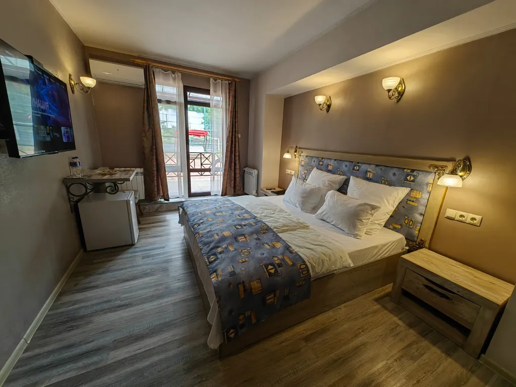 Уютный номер с видом на горы