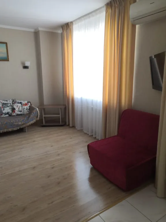 Квартира Приятная квартира в центре с видом на море — Анапа