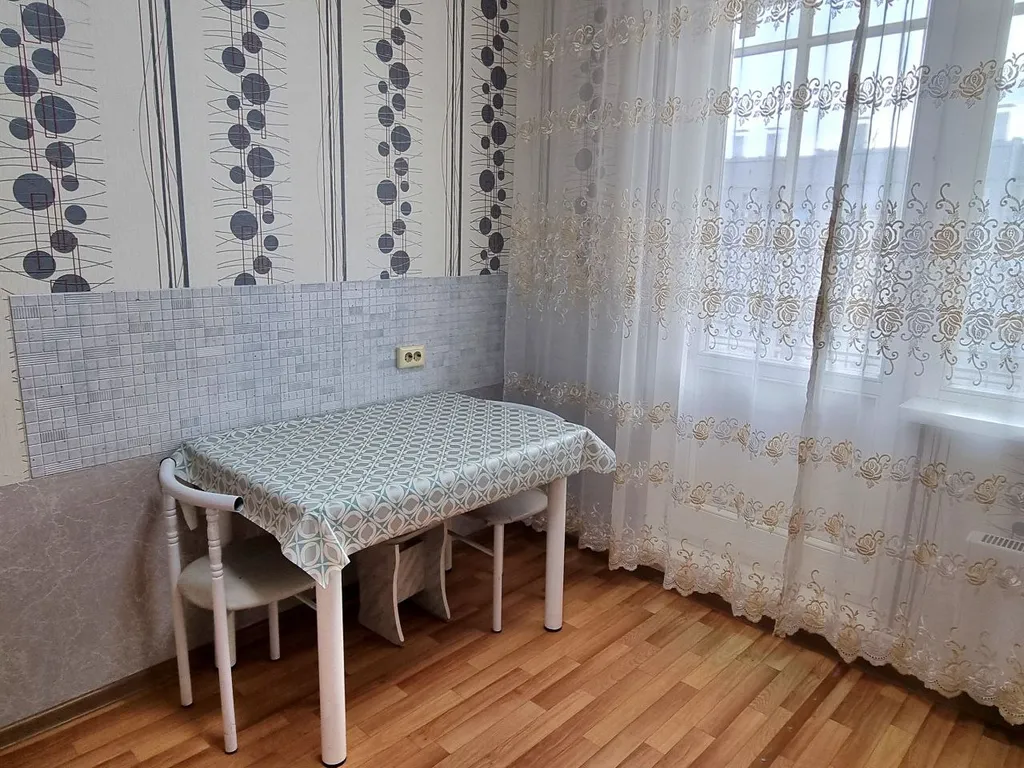 Квартира Уютная однокомнатная квартира в 5 минутах пешком до 20 больницы — Красноярск