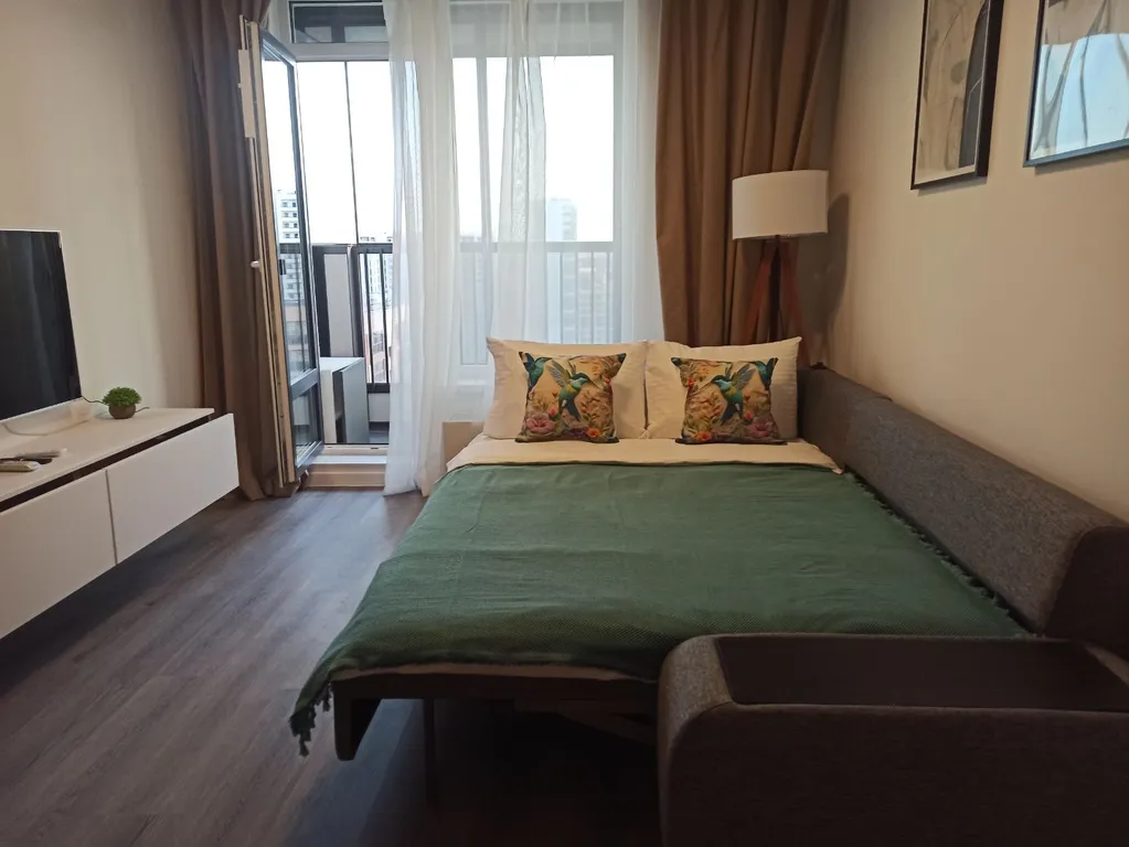 Квартира Квартира Уникальная студия на Дальневосточном проспекте — Санкт-Петербург