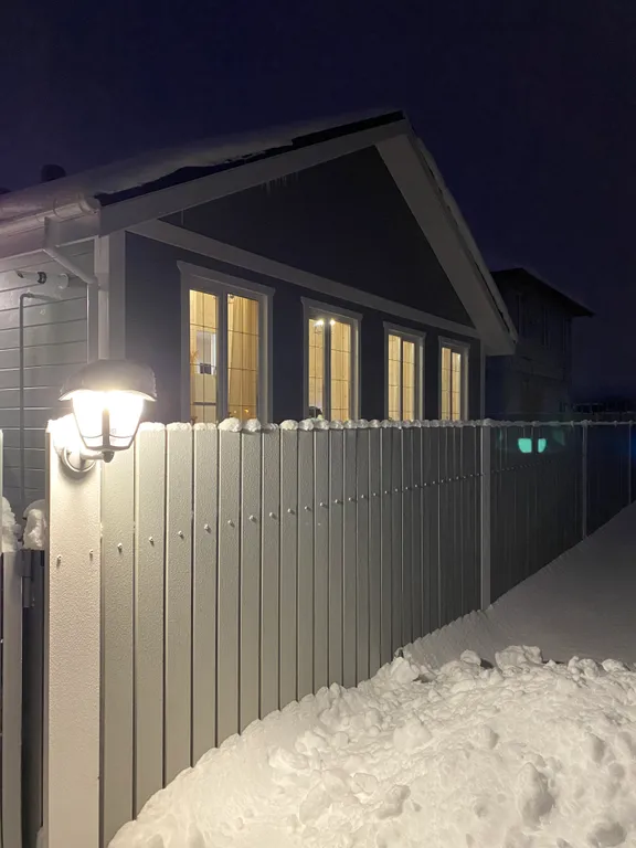 Суздальская дача у реки