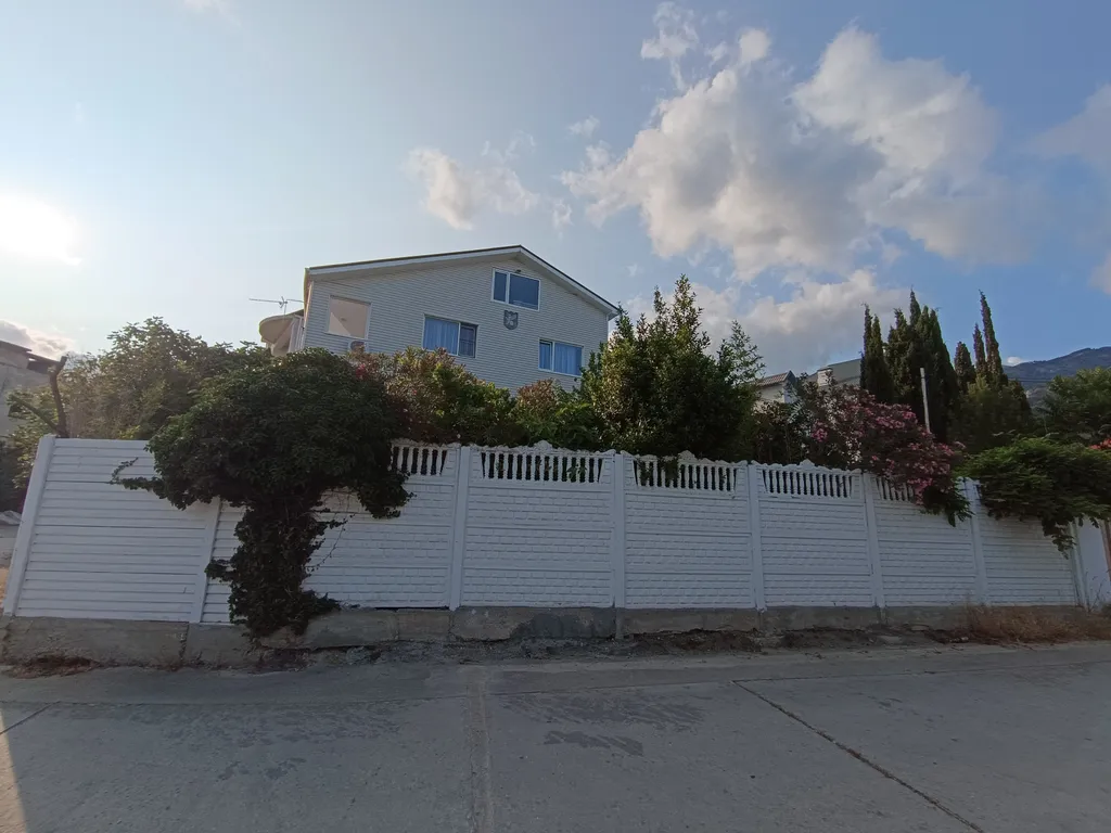 Коттедж Дом с бассейном и баней — аренда посуточно в Отрадное