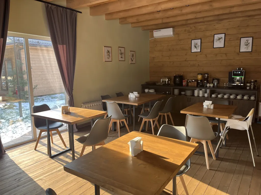 Коттедж 42 метра в лесу у пруда