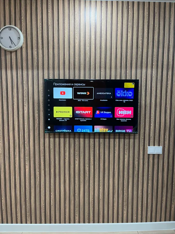 Студия в центре с дизайнерским ремонтом и балконом Город в городе