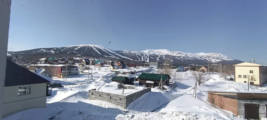 Уютная 2-х комнатная квартира с видом на горы