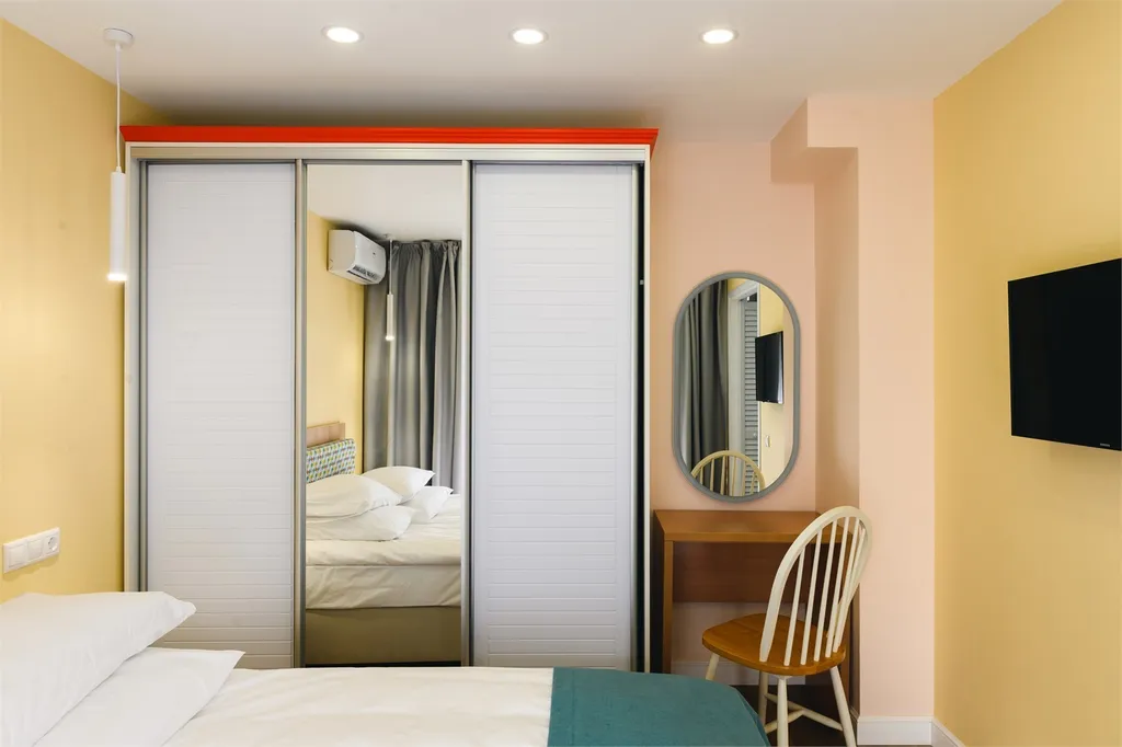 Квартира в Парк - отеле ПОРТО МАРЕ.
Фемели 2-х комнатная с кухней А324