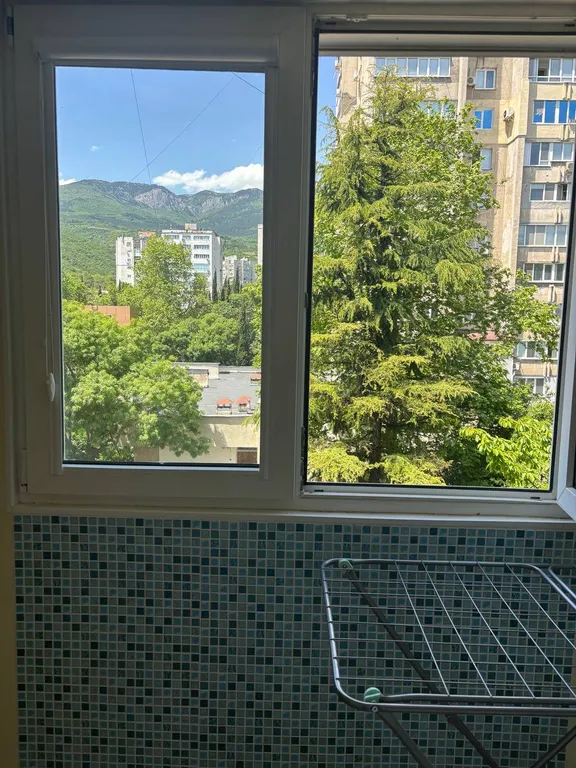 Квартира в центре с видом на горы