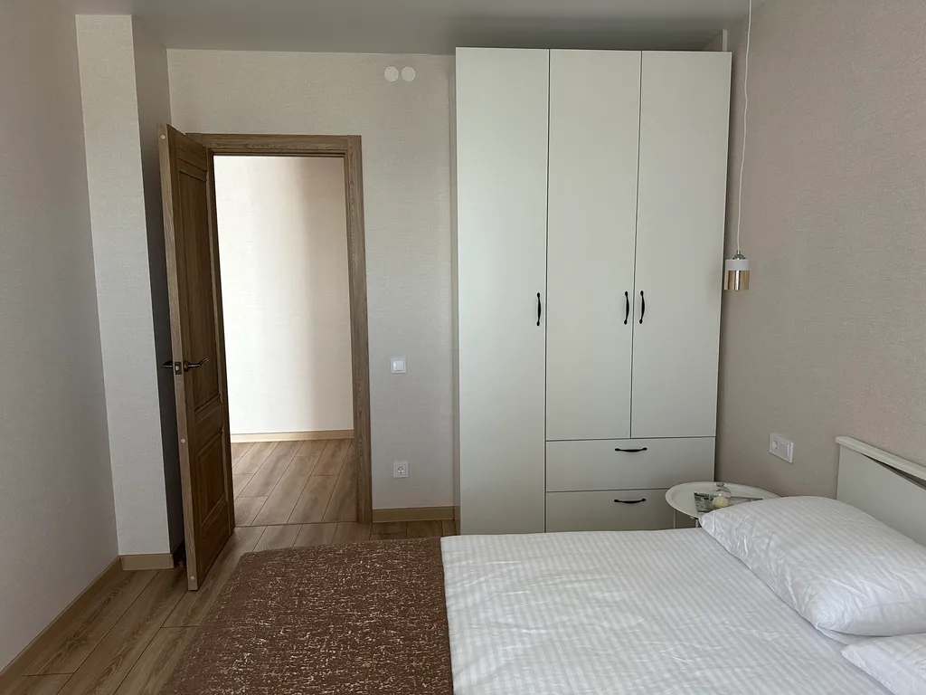 Светлая квартира в 8 минутах езды до центра