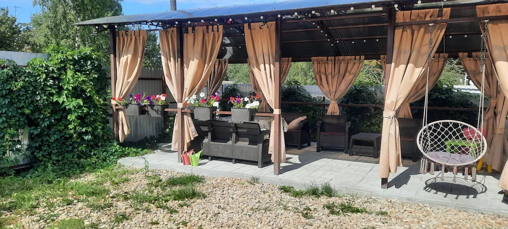 Уютный домик рядом с монастырем в самом центре